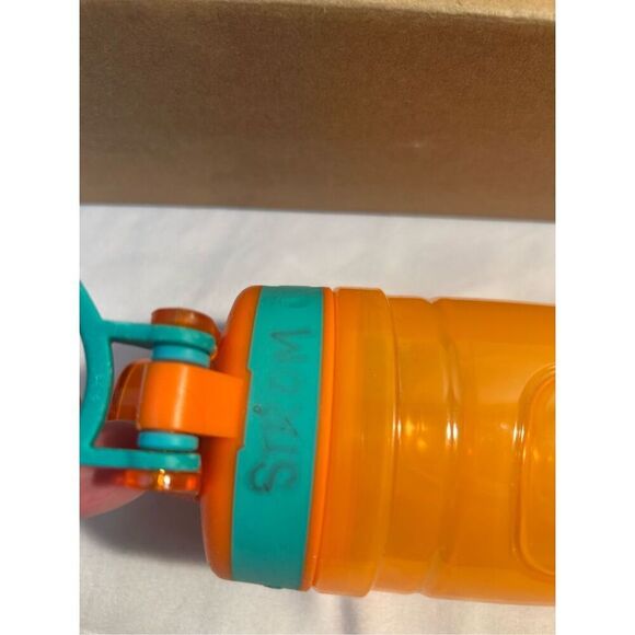 Bubba kids orange flip top cup (storm) finger hook - Picture 4 of 5